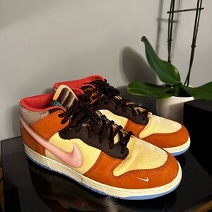 Nike Chocolate Milk Dunks